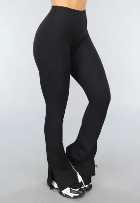 Flair-Sport-Leggings mit schwarzer Schleife und Schlitz